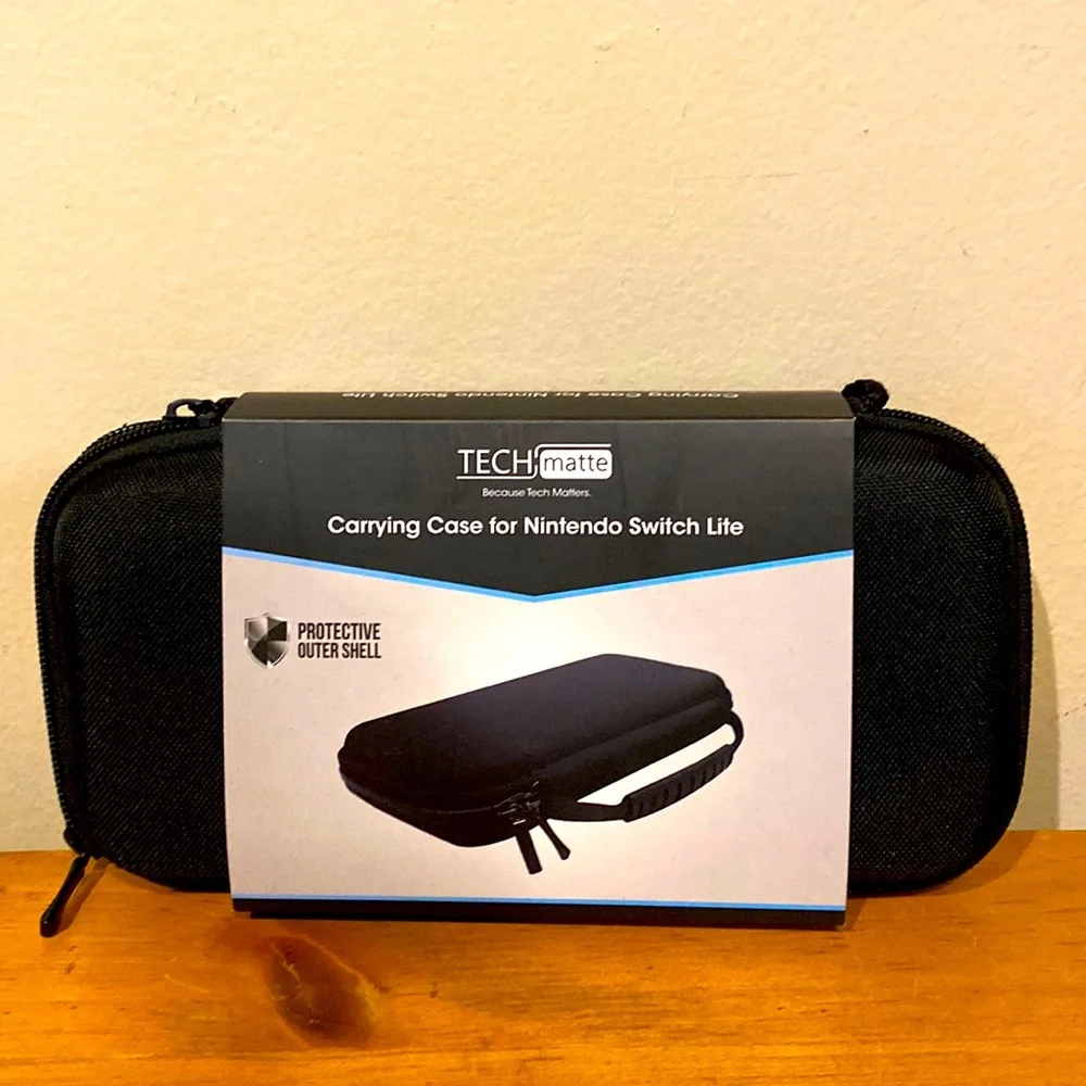 Tech Matte Carrying Case for Nintendo Switch Lite NIP